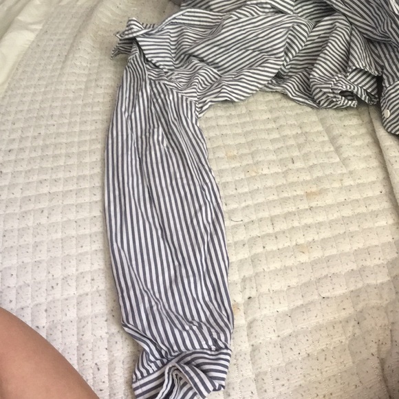 Banana republic button up professional shirt - Picture 3 of 4